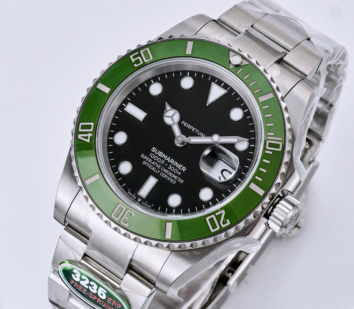 Submariner Starbucks
